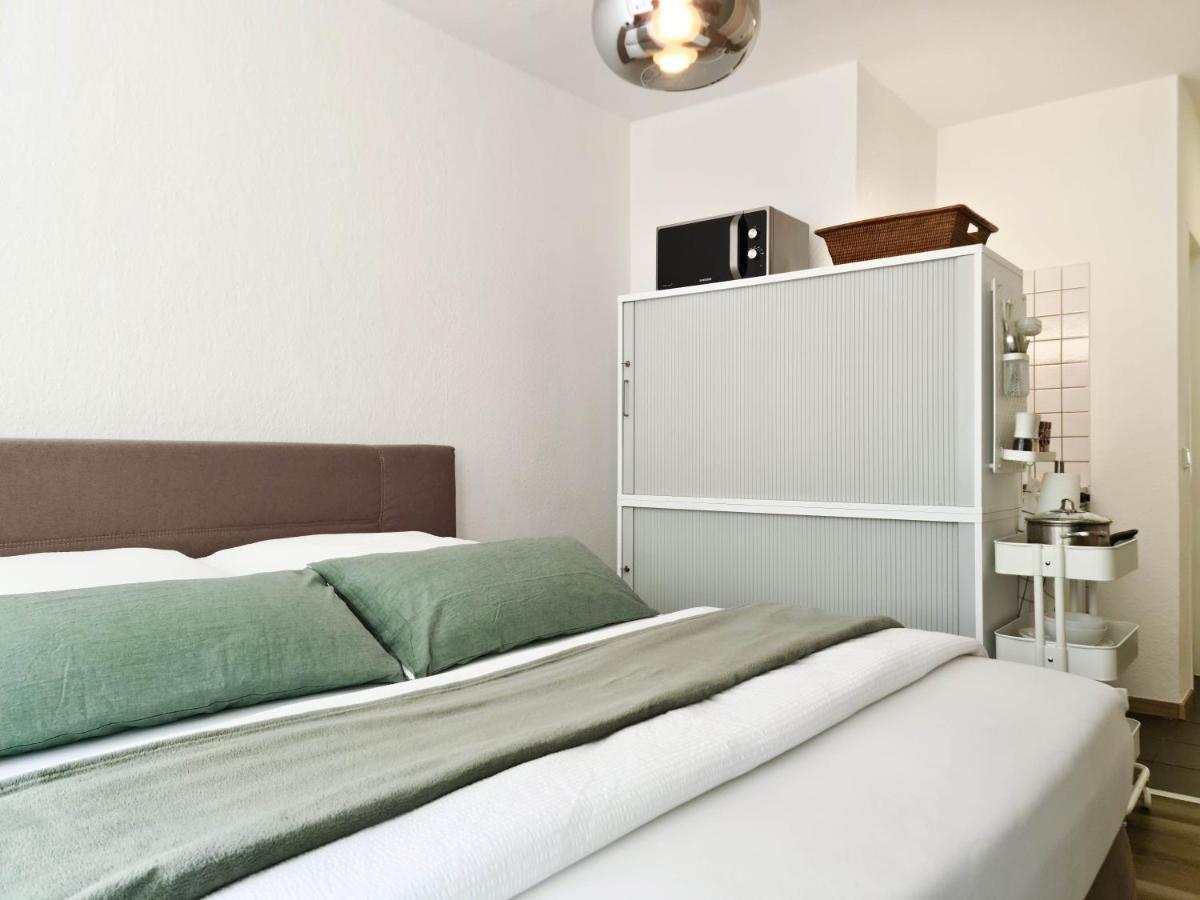 Schoene Ferienwohnung Im Zentrum Mit Self Check-In Und Free Wifi Essen Esterno foto