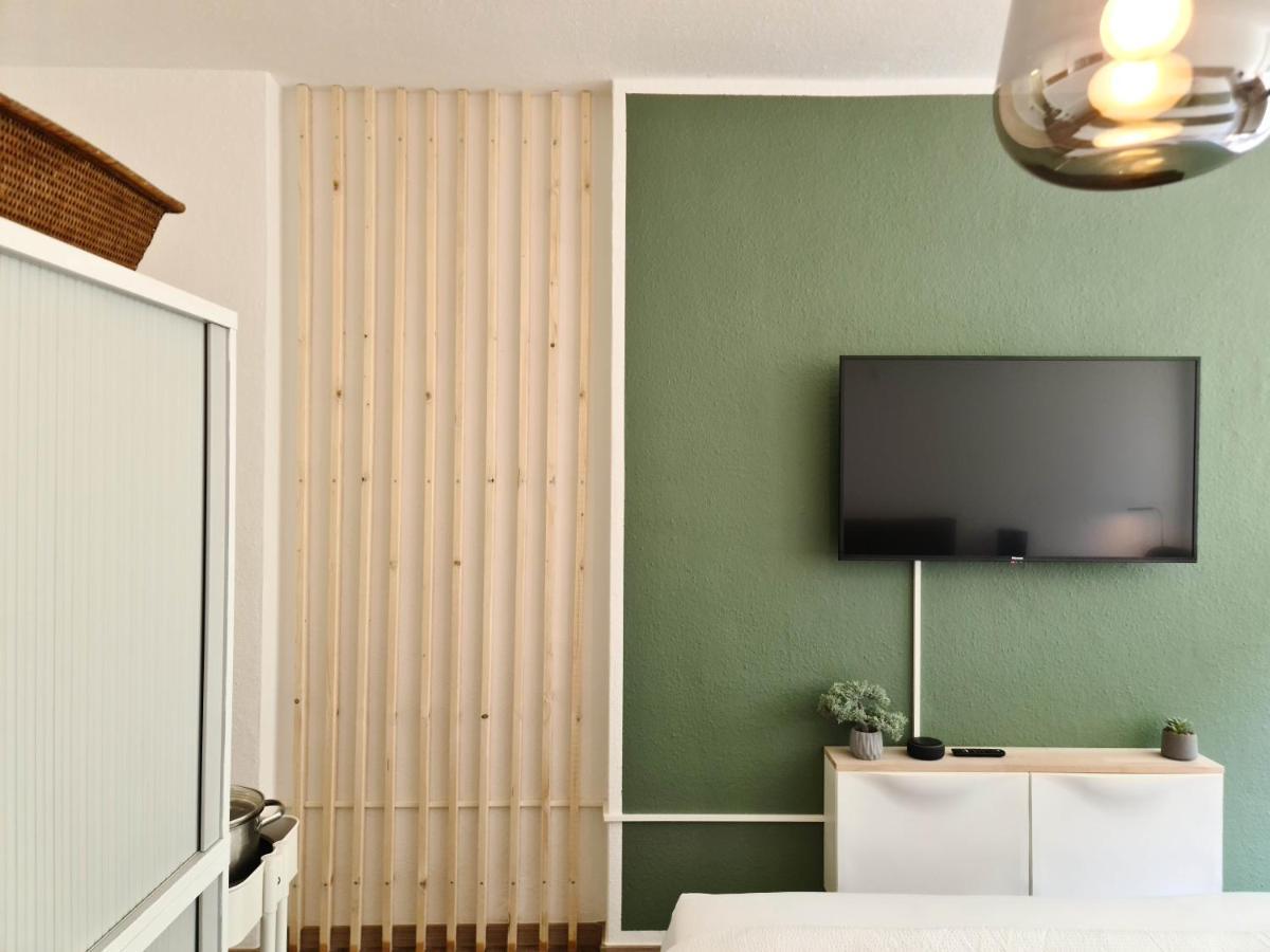 Schoene Ferienwohnung Im Zentrum Mit Self Check-In Und Free Wifi Essen Esterno foto