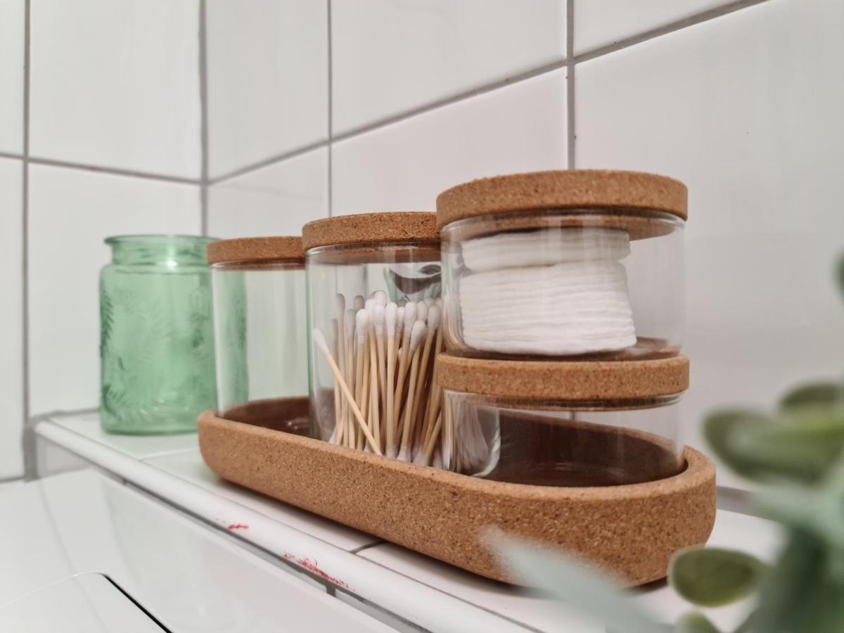 Schoene Ferienwohnung Im Zentrum Mit Self Check-In Und Free Wifi Essen Esterno foto